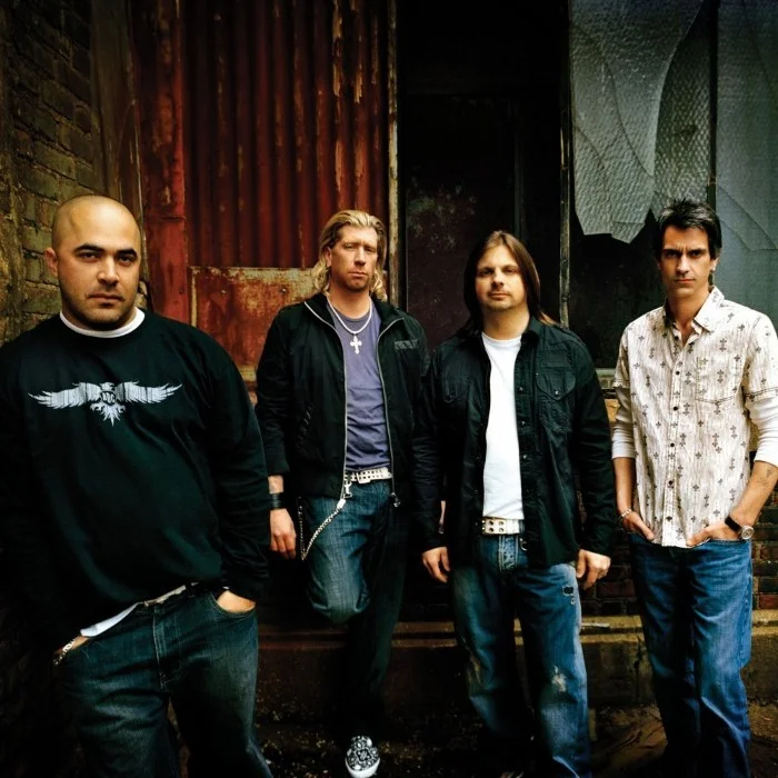 STAIND : LE GROUPE DE ROCK AMERICAIN