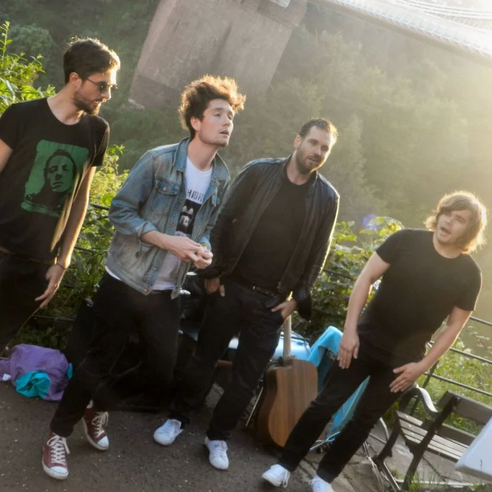 BASTILLE CHANSONS POP ROCK INDI POP : BIOGRAPHIE DU GROUPE UK
