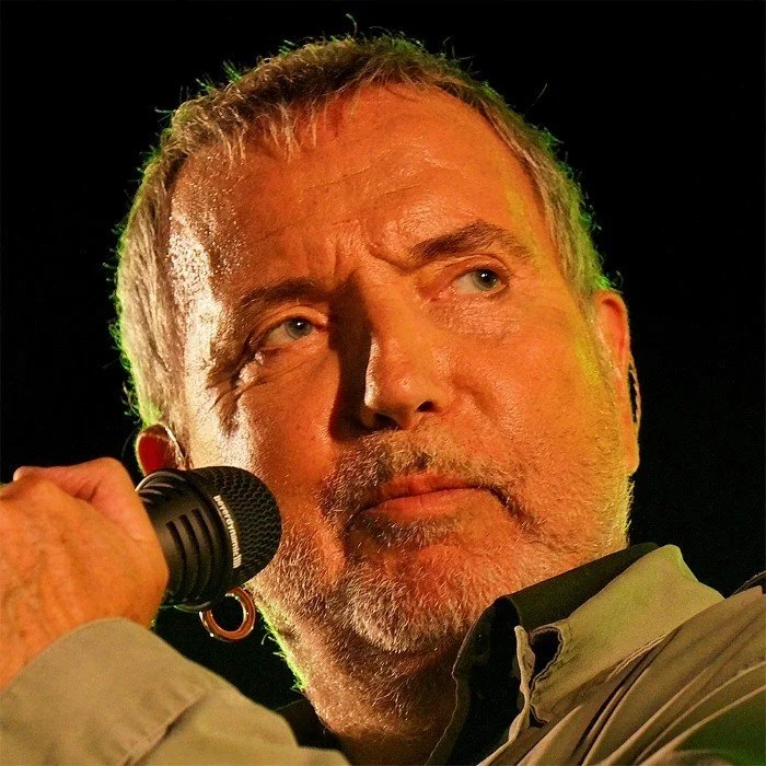BIOGRAPHIE DE BERNARD LAVILLIERS