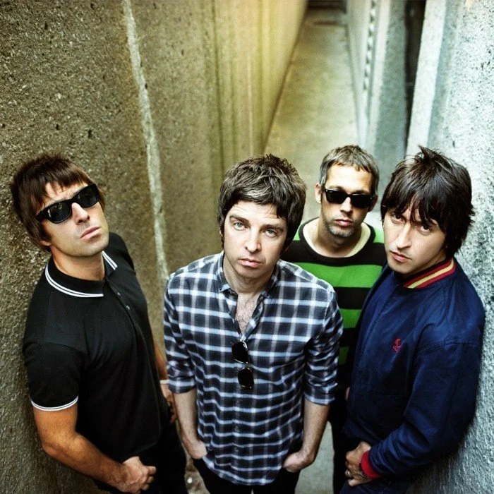 OASIS – HISTOIRE DU LEGENDARY GROUPE BRITPOP DE MANCHESTER