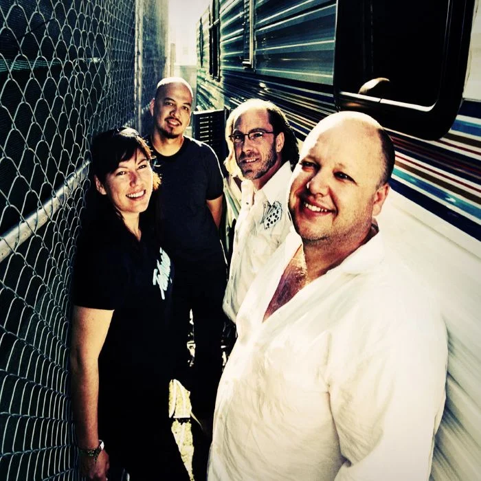 PIXIES – HISTOIRE DU GROUPE AMÉRICAIN D'ALTERNATIVE ROCK