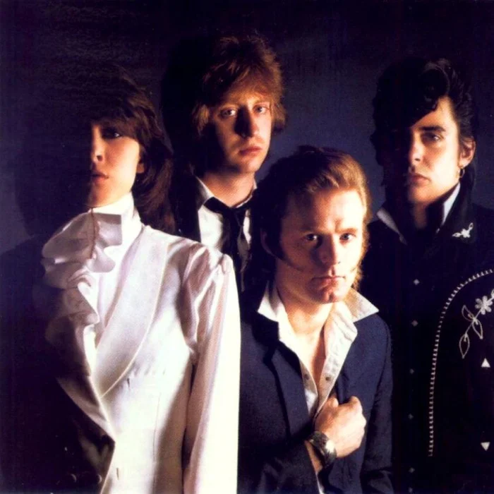 PRETENDERS : HISTOIRE DU GROUPE ROCK BRITANNIQUE INFLUENT