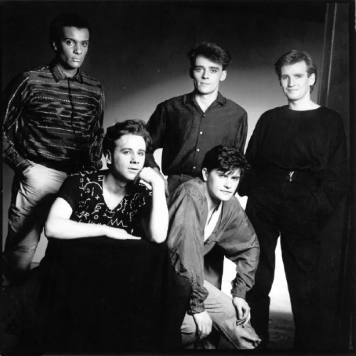 SIMPLE MINDS : LE GROUPE DE ROCK ECOSSAIS