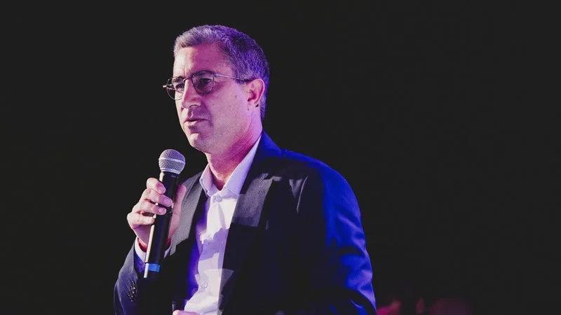 PRÉSIDENTIELLE 2027: FRANÇOIS RUFFIN DÉNONCE LA PRIMAIRE SOCIAL-DÉMOCRATE ET REJETTE « LES GAUCHES IRRÉCONCILIABLES »