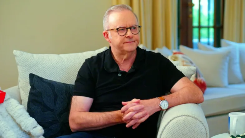 LE PREMIER MINISTRE AUSTRALIEN ANTHONY ALBANESE S’EXCUSE APRÈS DES PROPOS SEXISTES SUR KYLIE MINOGUE