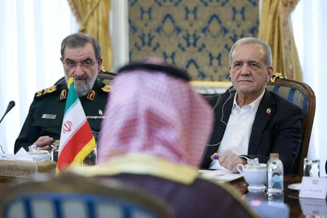 “DÉSESCALADE” OU “AVERTISSEMENT” ? RIYAD TENTE UNE MÉDIATION DIRECTE AVEC TÉHÉRAN