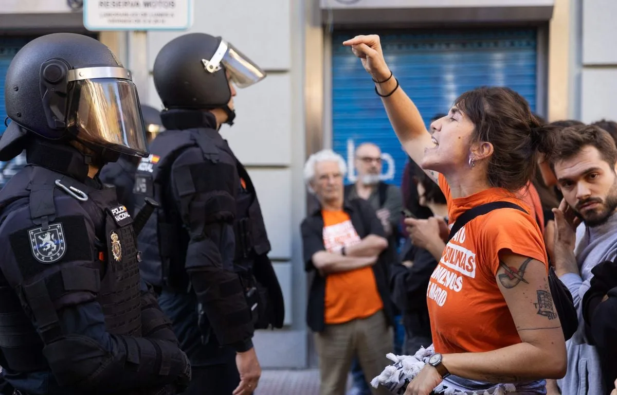 L’ESPAGNE CHOQUÉE PAR L’EXPULSION D’UNE RETRAITÉE DE 87 ANS DE SON LOGEMENT