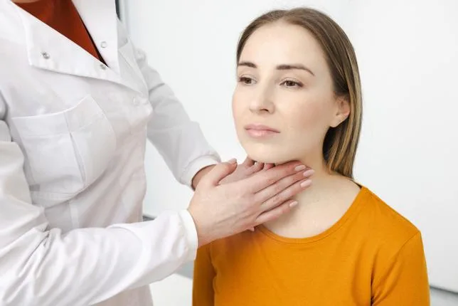 MALADIES AUTO-IMMUNES : LES FEMMES REÇOIVENT PLUS DE DIAGNOSTICS PSYCHOSOMATIQUES