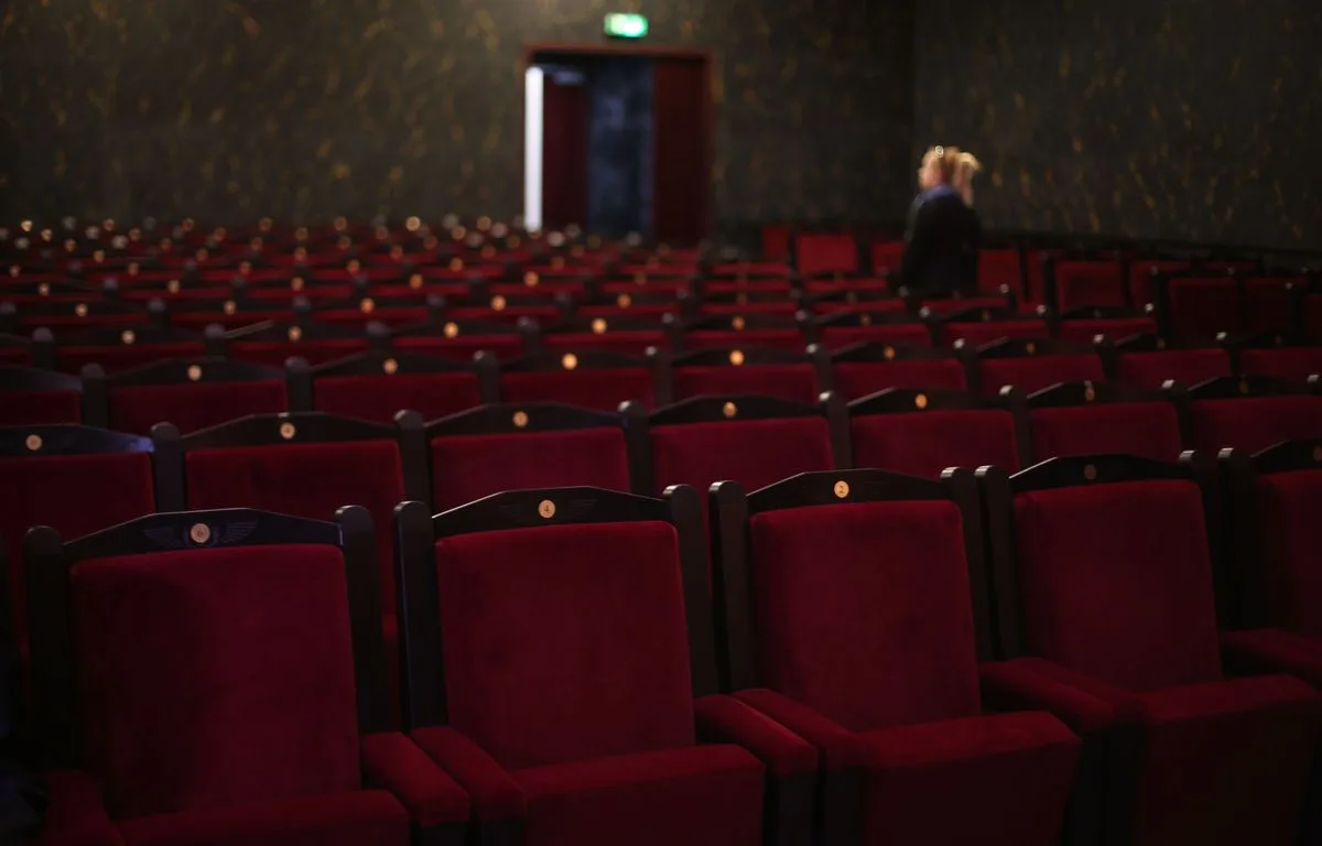 CANICULE À PARIS : DES PLACES DE CINÉMA GRATUITES « PENDANT LA DURÉE DE LA VAGUE DE CHALEUR » DANS LE 10E ARRONDISSEMENT