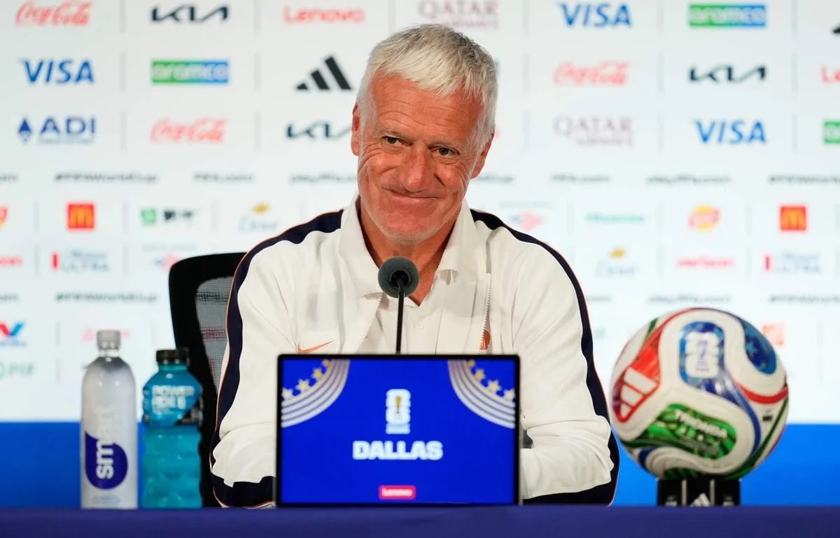 EN DIRECT COUPE DU MONDE 2026 : « PAS DE REVANCHE » POUR DESCHAMPS, QUI ESTIME QUE « L’ESPAGNE EST FAVORITE »… SUIVEZ LA JOURNÉE AVEC NOUS…