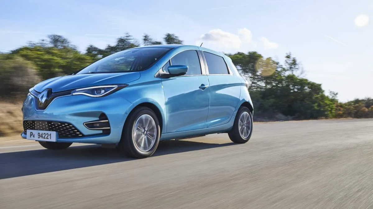 RENAULT ZOÉ D’OCCASION : POURQUOI SA DÉCOTE DE 65 % EN FAIT LA STAR DU MARCHÉ