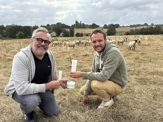 APRÈS LA BAVE D’ESCARGOT, CETTE ENTREPRISE DE L’OUEST PROPOSE DES SOINS POUR CHEVEUX À BASE DE… LAINE DE MOUTON