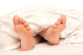PEUT-ON TOMBER MALADE EN AYANT FROID AUX PIEDS ?