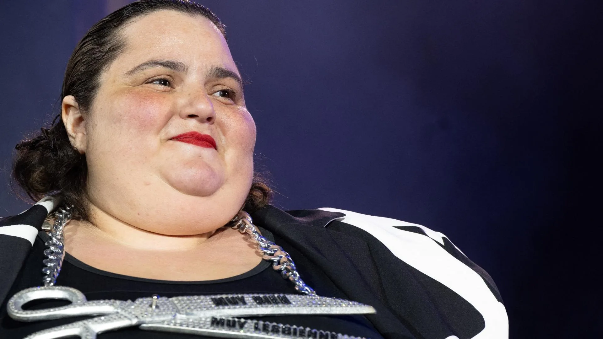 LA DJ BARBARA BUTCH VA PORTER PLAINTE CONTRE LFI POUR PROVOCATION À LA HAINE ET À LA VIOLENCE