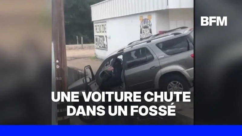 ÉTATS-UNIS: UNE VOITURE TOMBE DANS UN FOSSÉ, LE CONDUCTEUR S’EN SORT AVEC DE LÉGÈRES BLESSURES