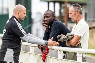 « IL FAUT ÊTRE CRÉATIF QUAND ON N’A PAS BEAUCOUP D’ARGENT » : COMMENT LE STADE BRESTOIS A AGI DURANT LE MERCATO ?