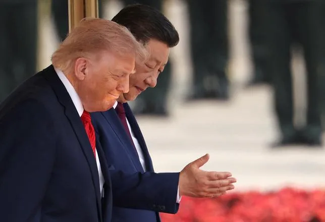 LES SITES DE PARIS EN LIGNE SPÉCULENT SUR UNE POSSIBLE RENCONTRE ENTRE DONALD TRUMP ET XI JINPING