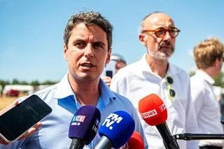 SOUPÇONS D’INGÉRENCE RUSSE DANS L’ÉLECTION PRÉSIDENTIELLE : GABRIEL ATTAL ANNONCE PORTER PLAINTE