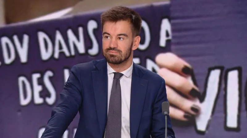 « PAR RESPECT POUR LA PAROLE DES VICTIMES POTENTIELLES »: LE MAIRE DE CHARTRES EXPLIQUE POURQUOI IL NE VEUT PAS ACCUEILLIR PATRICK BRUEL EN CONCERT