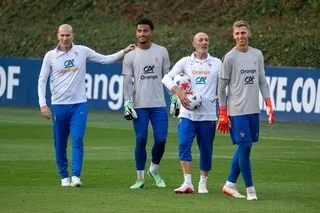 « UNE TRÈS GRANDE FIERTÉ D’ÊTRE COACHÉ PAR BARTHEZ » : LA RÉACTION DE GUILLAUME RESTES APRÈS SON PREMIER ENTRAÎNEMENT