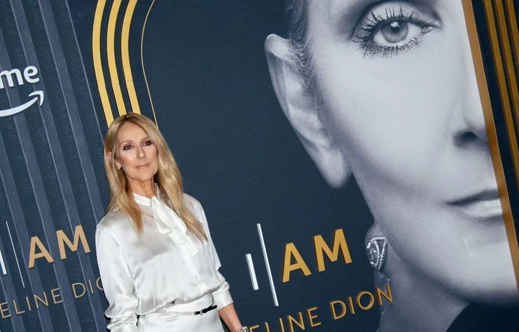 CÉLINE DION REND HOMMAGE À PEABO BRYSON, AVEC QUI ELLE A COLLABORÉ SUR UNE CHANSON QUI A MARQUÉ TOUTE UNE GÉNÉRATION