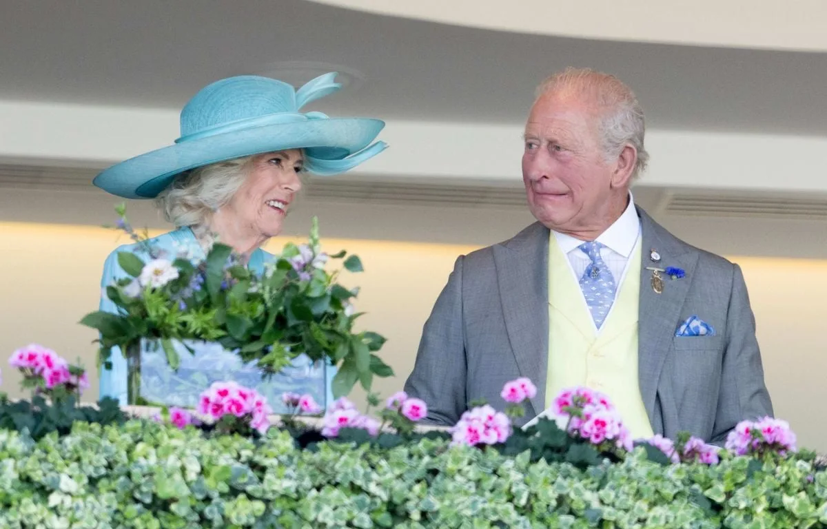 LA FICHE D’IMPÔTS DU ROI CHARLES III BIENTÔT RENDUE PUBLIQUE DANS UN SOUCI DE « CLARTÉ ET D’ACCESSIBILITÉ »