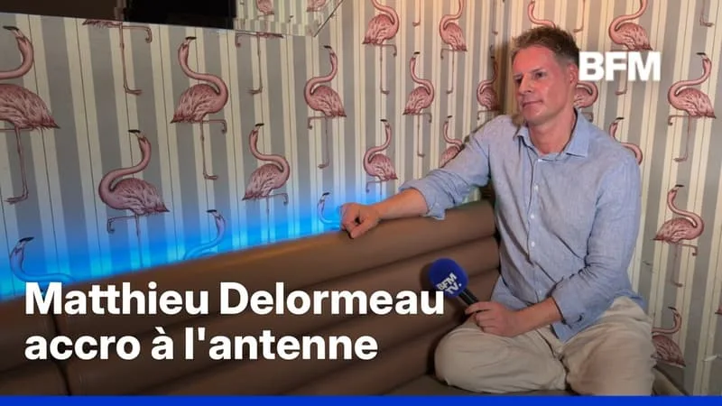“C’ÉTAIT UNE GUERRE CIVILE EN MOI”: DANS « ADDICTIONS », MATTHIEU DELORMEAU DÉCRIT SON RAPPORT DEVENU TOXIQUE AVEC LA TÉLÉVISION