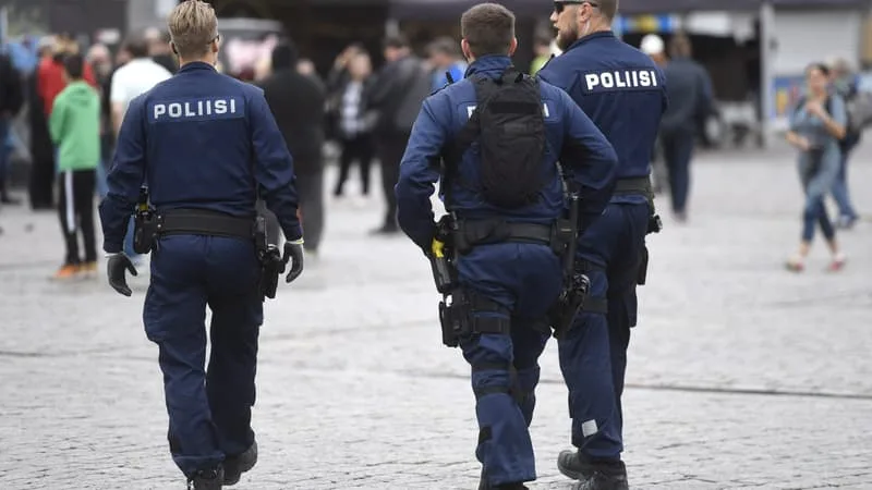 DES VICTIMES ÂGÉES DE 9 À 15 ANS: UN HOMME INCULPÉ EN FINLANDE POUR VIOLENCES SEXUELLES SUR PLUS DE 360 ENFANTS