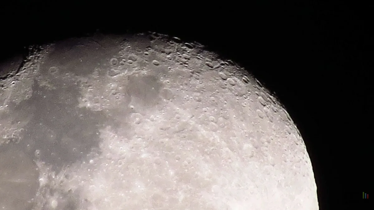 LE JAPON A ENVOYÉ UN VÉRITABLE TRANSFORMER SUR LA LUNE, ET ÇA A MARCHÉ