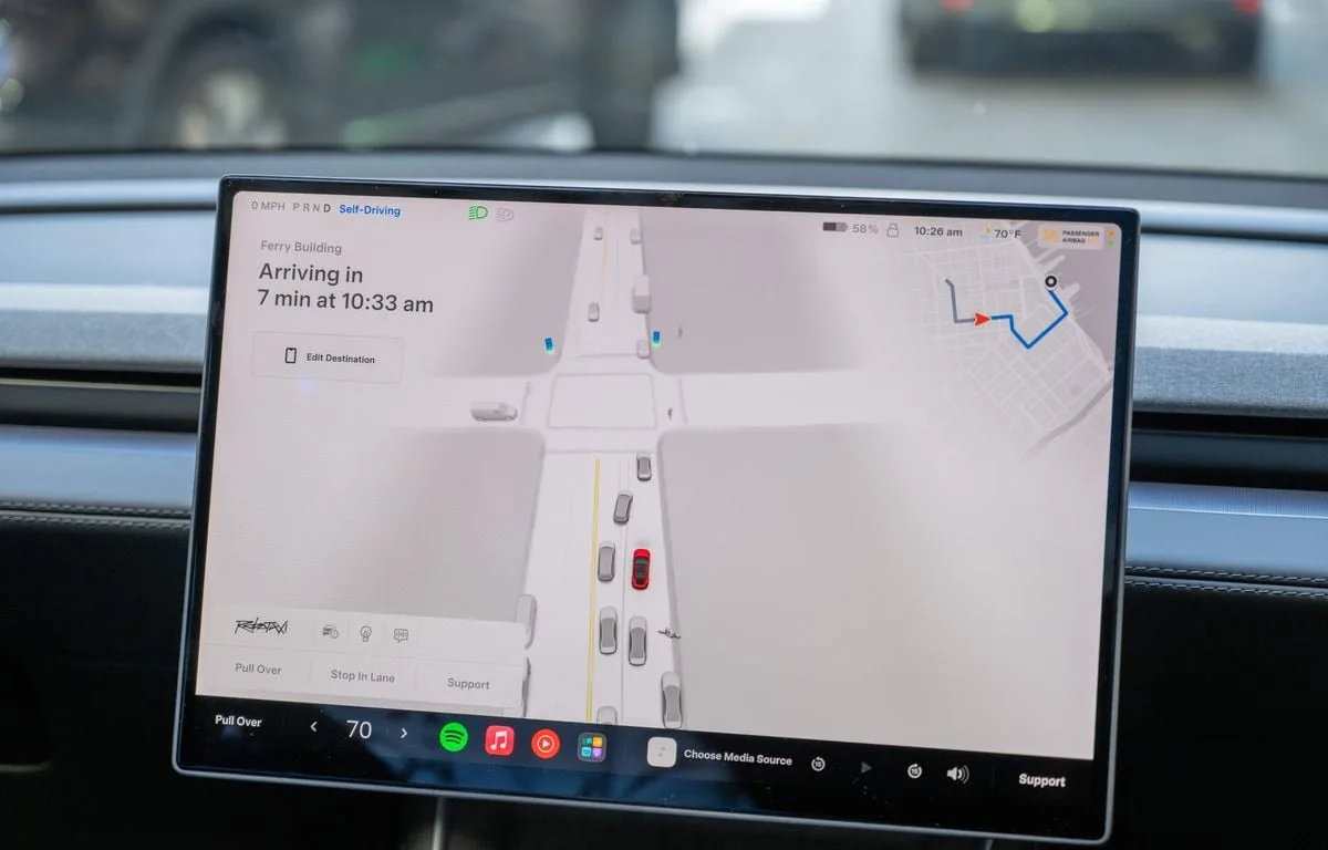UNE VOITURE AUTONOME PERCUTE UN CYCLISTE À LONDRES ? LA RÉALITÉ EST TOUT AUTRE