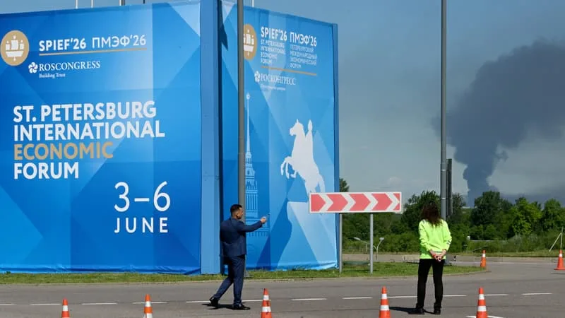 VOLODYMYR ZELENSKY ASSURE QUE LES FRAPPES UKRAINIENNES SUR SAINT-PÉTERSBOURG SONT UNE RÉPONSE "JUSTE" À LA RUSSIE