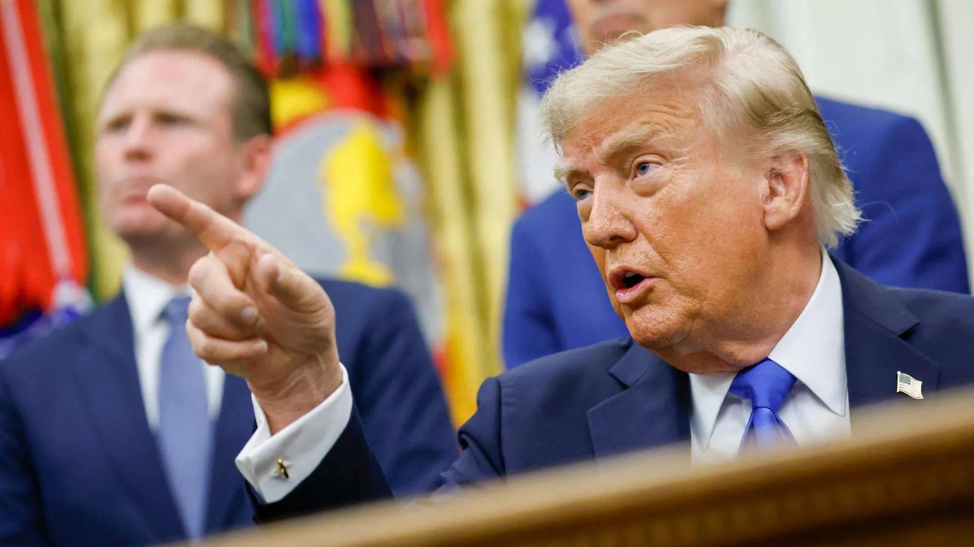 LA MANIE DE DONALD TRUMP DE VOULOIR TOUT RENOMMER EST PLUS LOURDE DE SENS QU’IL N’Y PARAÎT