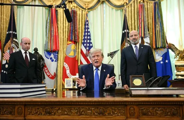 TRUMP S’ATTAQUE UNE NOUVELLE FOIS AU DROIT DU SOL AUX ÉTATS-UNIS