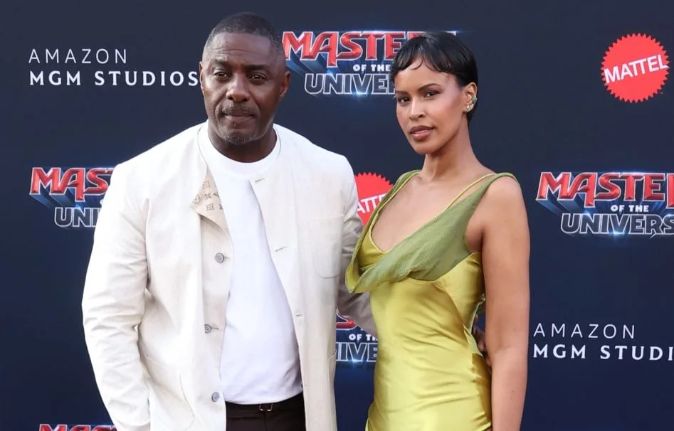 IDRIS ELBA A ÉTÉ FAIT CHEVALIER DE L’ORDRE DE L’EMPIRE BRITANNIQUE PAR LE ROI CHARLES III