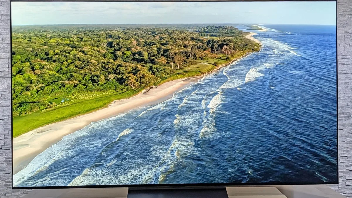 DARTY BAISSE DÉJÀ LE PRIX DU TOUT NOUVEAU TÉLÉVISEUR LG OLED55C6 FRAÎCHEMENT SORTI