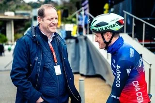 TOUR DE FRANCE. ÉTAPES PLUS COURTES, PROTOCOLE, PARCOURS OMBRAGÉS… L’ORGANISATION S’ADAPTERA FACE À LA CANICULE