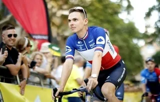 BRETAGNE CLASSIC. « CE SERAIT GÉNIAL À RÉALISER » : LE CHAMPION DE FRANCE ROMAIN GRÉGOIRE EN REPRISE À PLOUAY