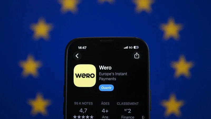 UNE ALTERNATIVE AUX GÉANTS AMÉRICAINS VISA, MASTERCARD, PAYPAL ET APPLE PAY: APRÈS LES PARTICULIERS, LE SYSTÈME DE PAIEMENT MOBILE EUROPÉEN WERO S’ATTAQUE AU E-COMMERCE ET AUX MAGASINS PHYSIQUES
