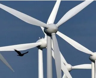 « ON ATTEND LE FEU VERT » : L’ÉOLIENNE DE L’ÎLE DE SEIN, POURRAIT ÊTRE INSTALLÉE ET MISE EN SERVICE EN 2027