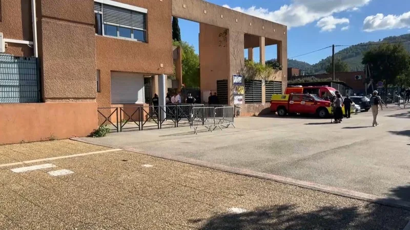 TIRS DANS UN COLLÈGE D’AUBAGNE: LES PARENTS DU SUSPECT SONT SORTIS DE GARDE À VUE, LA COMPLICITÉ PAS RETENUE