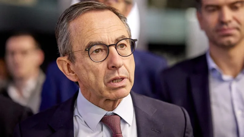 PRÉSIDENTIELLE: BRUNO RETAILLEAU APPELLE À MODIFIER LA DATE DU SECOND TOUR, REDOUTANT UN SCRUTIN « BORDÉLISÉ » PAR LE 1ER-MAI