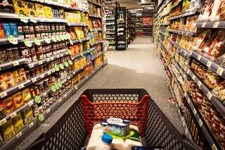 AUCHAN, CARREFOUR, INTERMARCHÉ… UNE TARTE FINE CONTAMINÉE PAR LA LISTERIA RAPPELÉE DANS LA FRANCE ENTIÈRE