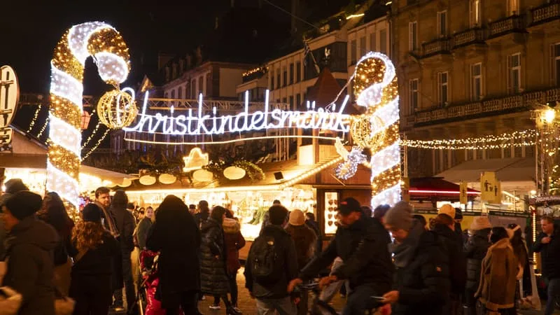 « 140.000 EUROS POUR LA RENDRE INSTAGRAMMABLE! »: À STRASBOURG, LA FUTURE PORTE DE NOËL SUSCITE DÉJÀ LES CRITIQUES DE L’OPPOSITION