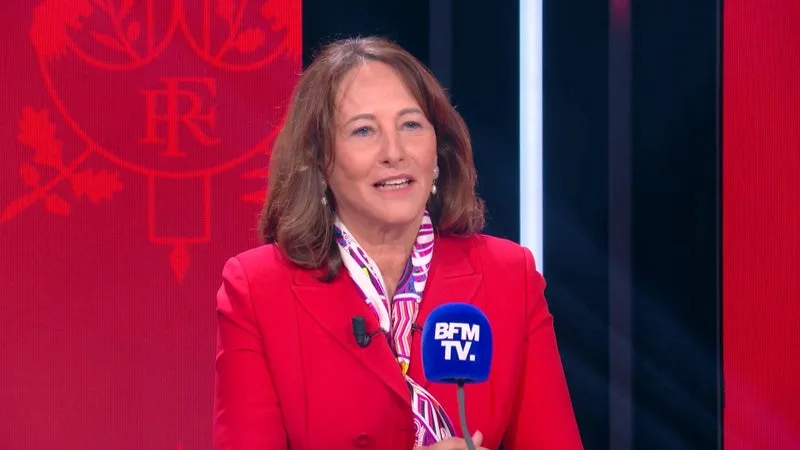 « JE N’ACCEPTE PAS QU’ON PUISSE DÉGRADER UNE FEMME »: SÉGOLÈNE ROYAL RÉPOND À RAPHAËL GLUCKSMANN, QUI L’ACCUSAIT D’AVOIR FAIT LA « DANSE DU VENTRE » AUPRÈS D’EMMANUEL MACRON POUR AVOIR UN POSTE