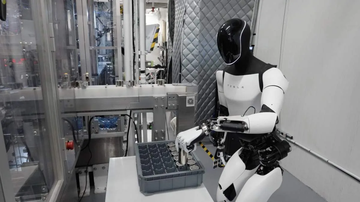 « LES ROBOTS AMÉRICAINS ONT UN PROBLÈME » : BYD S’ATTAQUE À TESLA AVEC SES PROPRES HUMANOÏDES