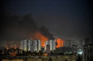 GUERRE EN UKRAINE : EXPLOSIONS À KIEV, DES ACCORDS SUR LES DRONES SIGNÉS AVEC DES PAYS EUROPÉENS… LE POINT SUR LA NUIT