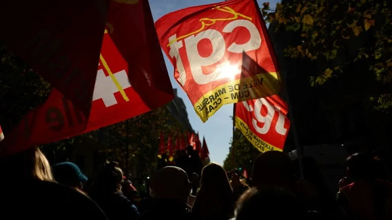 APPEL À LA GRÈVE DANS L’ÉDUCATION NATIONALE, SECTEUR DE L’ÉNERGIE, MANIFESTATIONS… À QUOI FAUT-IL S’ATTENDRE CE MARDI 6 OCTOBRE LORS DE « L’ACTE III » DE LA MOBILISATION LYCÉENNE?