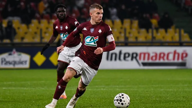 NICE: HEIN EN APPROCHE, WAHI TOUJOURS ESPÉRÉ ET CARLOS BIENTÔT PARTI… LE POINT SUR LE MERCATO DE L’OGCN