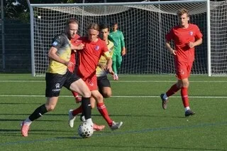FOOTBALL. R1 : « JE REPARS AVEC UN GROUPE QUI A PAS MAL BOUGÉ », À L’US CONCARNEAU B, OBJECTIF MAINTIEN ET FORMATION