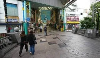 DES DIZAINES D’ÉCOLES FERMÉES EN RAISON DE SIGNALEMENTS D’OURS AU JAPON